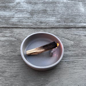 Palo Santo Holder, Sage Burner Gift, Palo Santo Burner, Palo Santo Holder Concrete,  Meditation Gift, relaxation Gift, Incense Burner holder