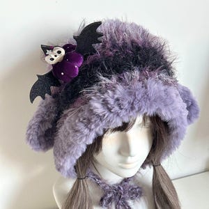 Plush Bat Hood with Removable Clips – Cozy Halloween Accessory