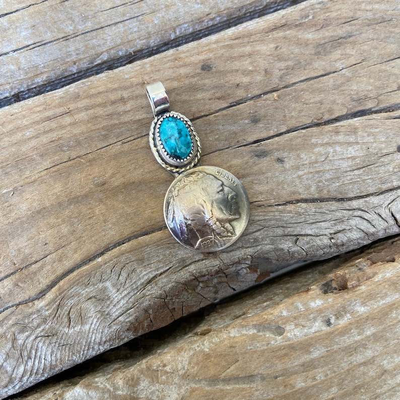 ON SALE Turquoise pendant handmade in sterling silver 925 with a Indian head Nickel