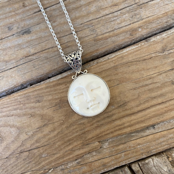 Round Face Bone Face Pendants Round Face Bone Face Pendants
