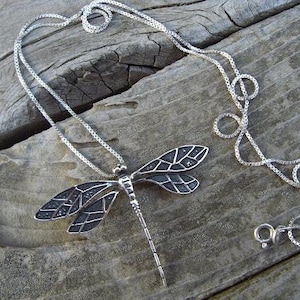 Dragonfly necklace handmade in sterling silver 925 in sterling silver