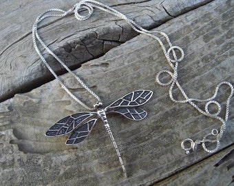 Dragonfly necklace handmade in sterling silver 925 in sterling silver