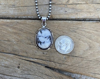 ON SALE Beautiful White Buffalo pendant handmade and signed in sterling silver 925 with a beautiful stone