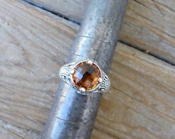Prachtige madeiracitrienring handgemaakt van sterlingzilver 925 met een ronde madeiracitriensteen van 10 mm