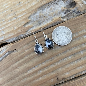 Gorgeous White Buffalo earrings handmade in sterling silver 925 with beautiful White Buffalo stones