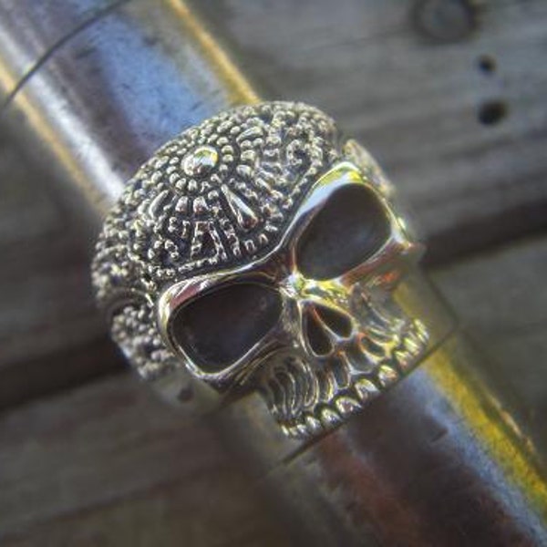 Sugar skull ring in sterling silver