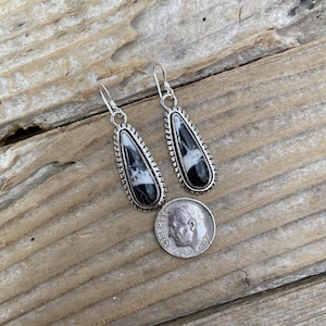 ON SALE White Buffalo earrings handmade in sterling silver 925 with beautiful White Buffalo stones
