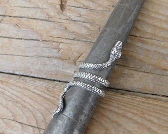 Snake ring handmade in sterling silver 925