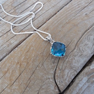 London blue topaz necklace handmade in sterling silver 925 with a beautiful cushion cut London blue topaz