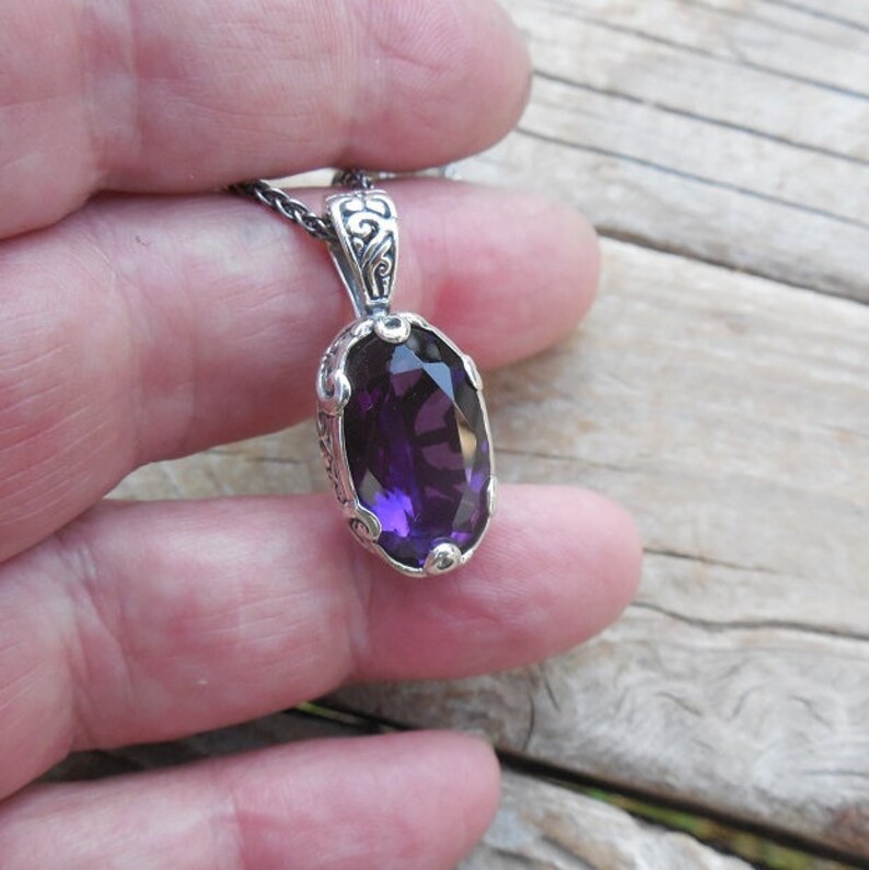 ON SALE Beautiful amethyst necklace handmade in sterling silver 925 with a deep purple amethyst stone