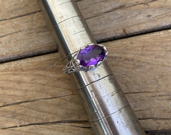 Beautiful amethyst ring handmade in sterling silver 925