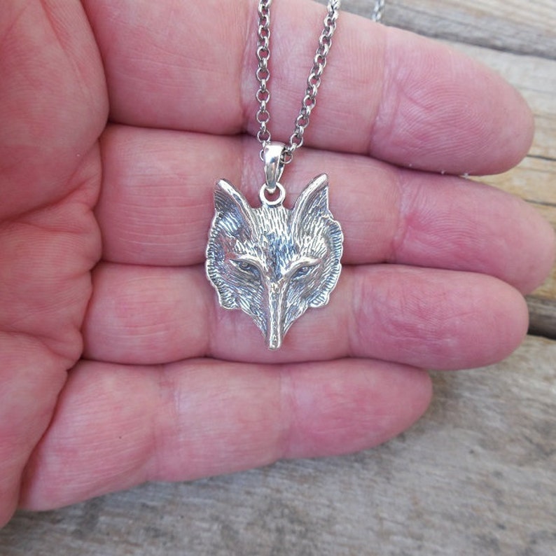 Wolf necklace handmade in sterling silver 925 image 4