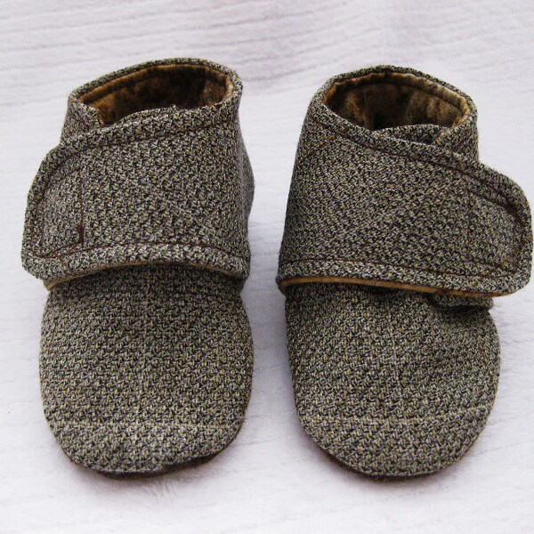 SALE 50% OFF Baby boy shoes boys brown shoes Velcro baby shoes- Brownie