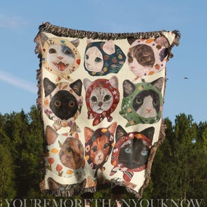 Gift For Cat Lovers, Woven Blanket, Unique Decor for Cat Lovers, Perfect Gift for Home, Throw Blanket for Picnic, Cat-Themed Homeware