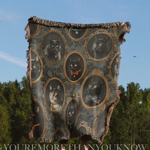 Gift For Cat Lovers, Woven Blanket, Unique Decor for Cat Lovers, Perfect Gift for Home, Throw Blanket for Picnic, Cat-Themed Homeware