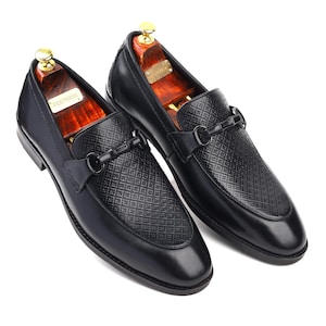 Handmade Men&#39;s black crust leather formal loafer shoe, business & casual party wear