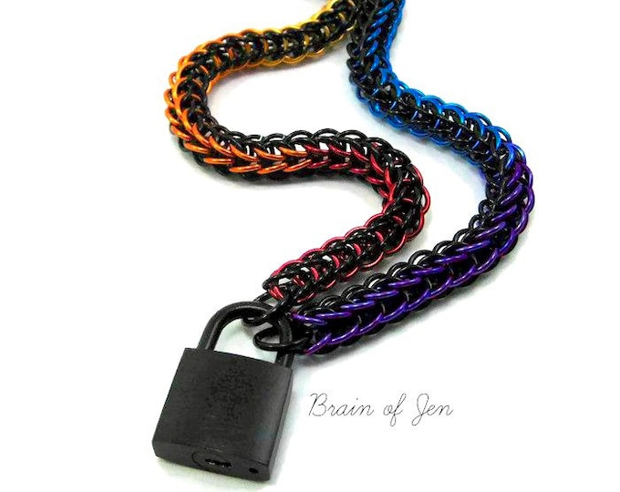 Unisex BDSM Slave Collar Black and Rainbow Pride Chainmail Choker Padlock Necklace