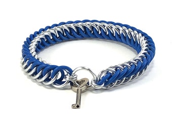 Silver and Blue Key Holder Stretch Bracelet