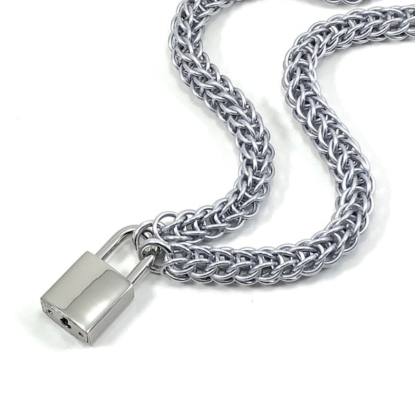 Unisex BDSM Slave Collar Silver Submissive Collar with Working Padlock