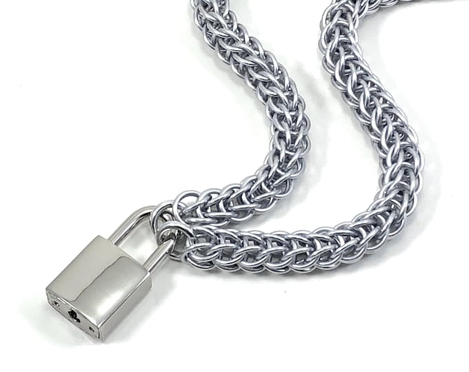 Unisex BDSM Slave Collar Silver Submissive Collar with Working Padlock