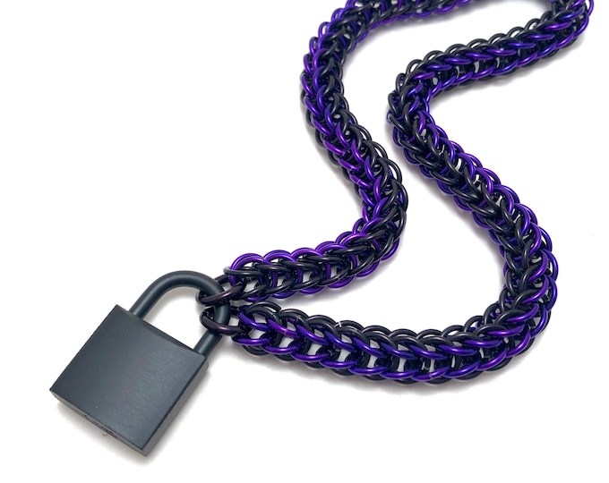 Unisex BDSM Submissive Collar Black and Purple Chainmail Black Padlock Necklace