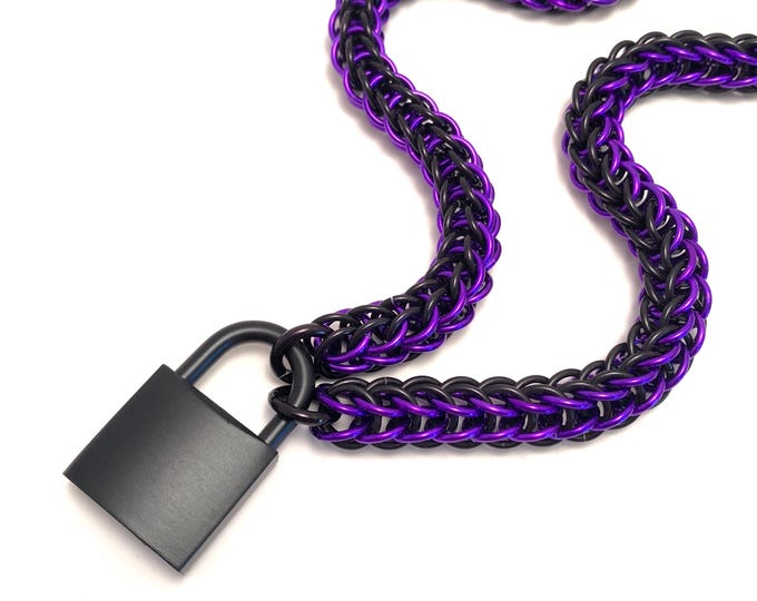 Unisex BDSM Submissive Collar Black and Purple Chainmail Black Padlock Necklace