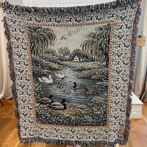 Rustic cabin decor woven blanket featuring mallard ducks on peaceful pond, cottage core cotton throw blanket, farmhouse decor ducks, cozy living room blanket, countryside tapestry throw.