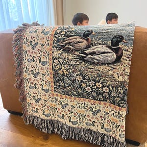 Cotton woven mallard duck blanket with pastoral lake scene, cottage core farmhouse throw blanket, hunting cabin decor blanket, rustic living room couch throw, vintage wildlife tapestry.