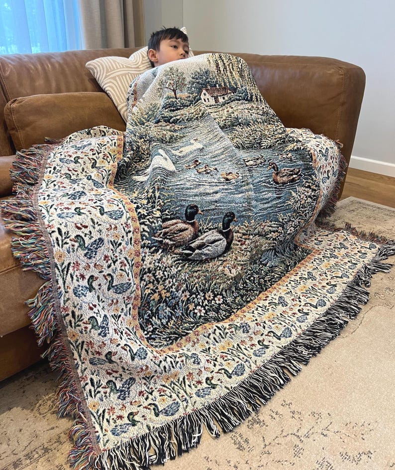 Mallard duck blanket woven cotton throw featuring peaceful lake and swan, cottagecore farmhouse decor blanket, rustic cabin bedding accent, cozy living room throw blanket.