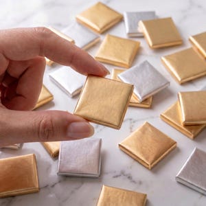 Gold- oder Silberfolie Dunkel- und Milchschokolade Neapolitaner, Schokoladengeschenke, Verlobungsgeschenk, Madlen Schokoladenschachtel
