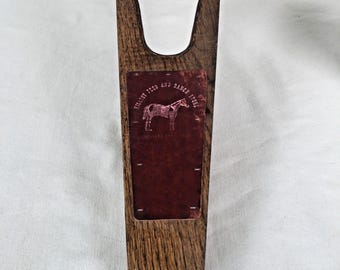 Calzador de madera y cuero vintage estilo vaquero rústico