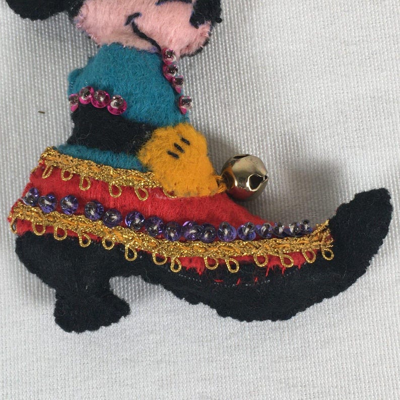 Vtg Handmade Disney Felt Stitched Beaded Minnie Mouse in Shoe Christmas Ornament image 5