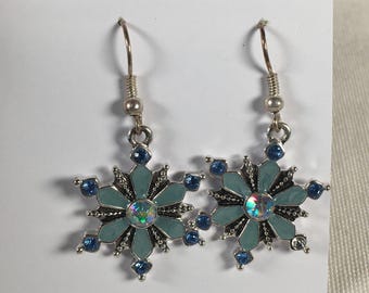 Vintage Blue Snowflake Beaded Rhinestone Dangle Drop Pierced Earrings