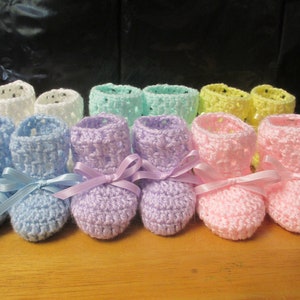 Handmade crochet baby booties | soft shoes | shower gift | size 3 to 6 months