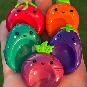 手作り粘土野菜の心配石：ポケットサイズの指先用フィジェットストーン