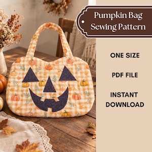 Puede incluir: Un bolso de tela con forma de calabaza, estampado de cuadros vichy en naranja claro y blanco, con una cara de calabaza de color morado oscuro brillante. El texto dice Pumpkin Bag Sewing Pattern, ONE SIZE, PDF FILE, INSTANT DOWNLOAD.