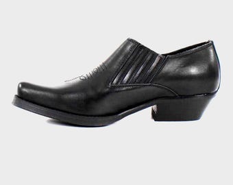 Zapatos vaqueros de cuero bordados a mano / Estilo western