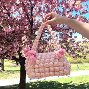 Crochet Pattern: Puff Cloud Purse with Bow Accents (Digital Download)