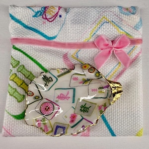 Handmade Oyster Shell Dice Dish – Pink Mahjong Decor, Gold Edge Trinket Tray. Matching handsewn Canvas Mahj Purse included! (Style 5)