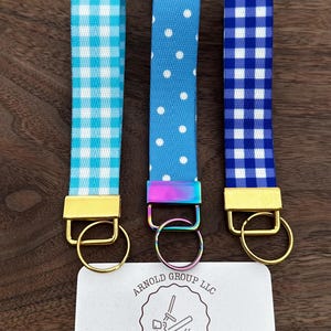 Llaveros de muñeca de cuadros azules y lunares – Cinta de nailon de 15 cm – Preciosos llaveros hechos a mano