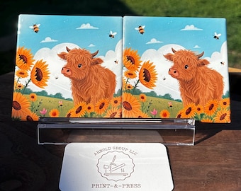Keramische onderzetters Schotse hooglander en zonnebloem | 4 x 4 inch met achterkant van kurk | Rustiek boerderijdecor