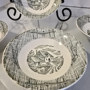 Currier & Ives Royal Dessert or Fruit bowls-Set of 4