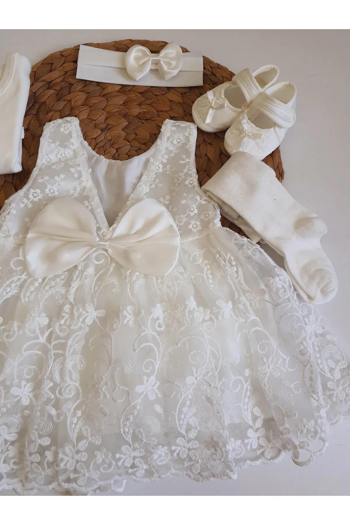 ROSIE BABY GIRL NEWBORN SET - WHITE main image 0