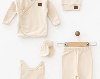 Organic Baby Outfit Set – 5-Piece Beige Ribbed Cotton Essentials
