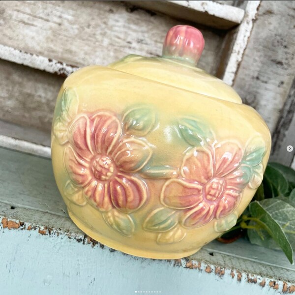 Vintage Hull Yellow Sunglow Pottery Grease Jar Pink Green Floral Design USA 53 IMPERFECT