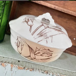 Vintage Brown Transferware Covered SOAP DISH Bowl Ironstone Pottery Daffodil Flower Vanity Piece Crazing
