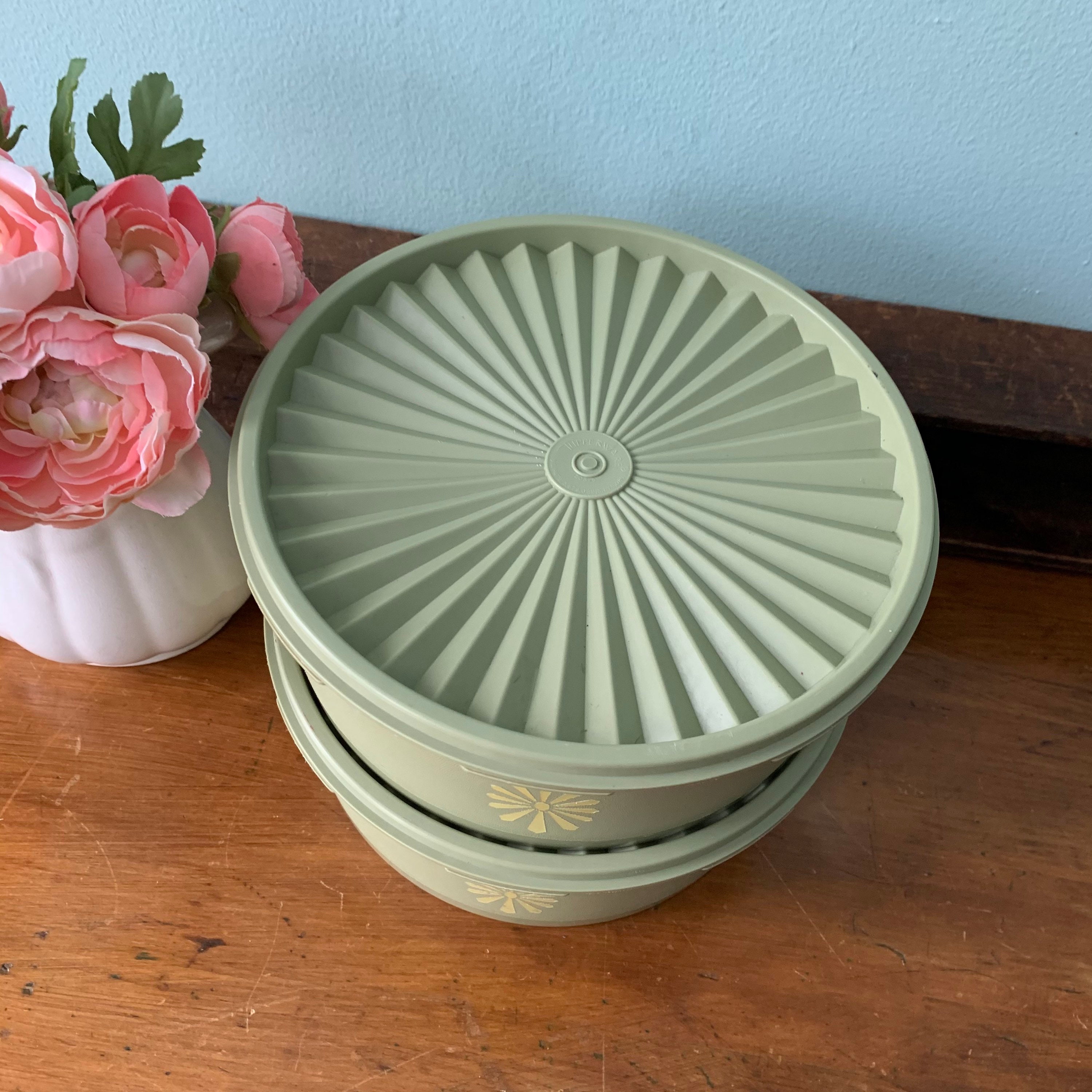 Vintage Tupperware Avocado Green Canisters 1204 Servalier Etsy
