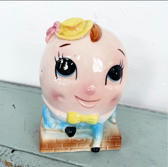 Vintage Humpty Dumpty Planter Vase Big Eye Anthropomorphic Nancy