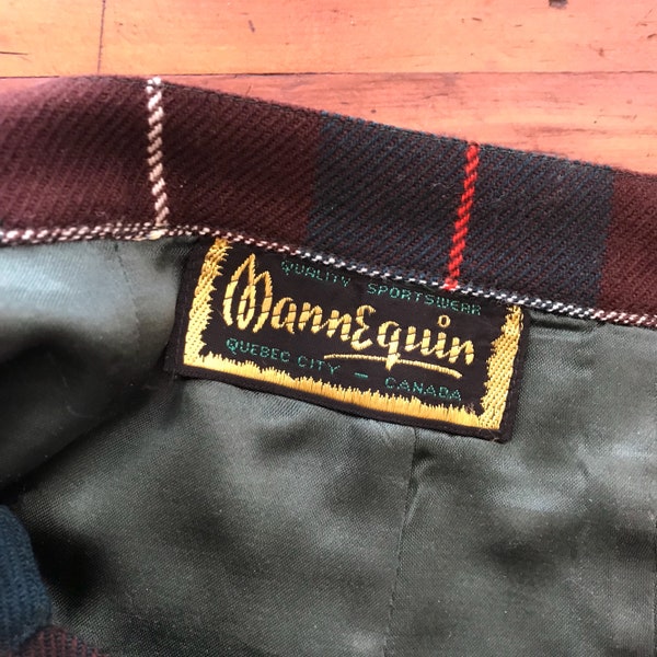 Vintage Plaid Skirt 100% Pure Wool Genuine Import Mannequin Brand Quality Sportswear Quebec City Canada Kick Pleat Metal Zipper