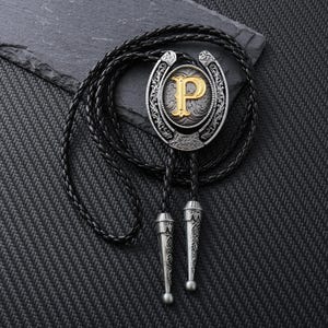 Corbata de bolo de metal con letra P, regalo para padrinos de boda, estilo vaquero vintage, regalo para él o para su boda.